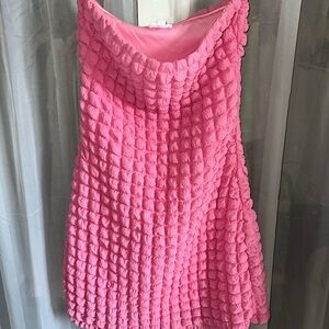 Le Lis Pink Strapless Bubble-Ruche Dress